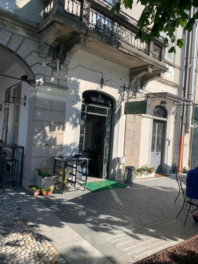 Ferienwohnung Palazzo Clerici Luino Exterior foto