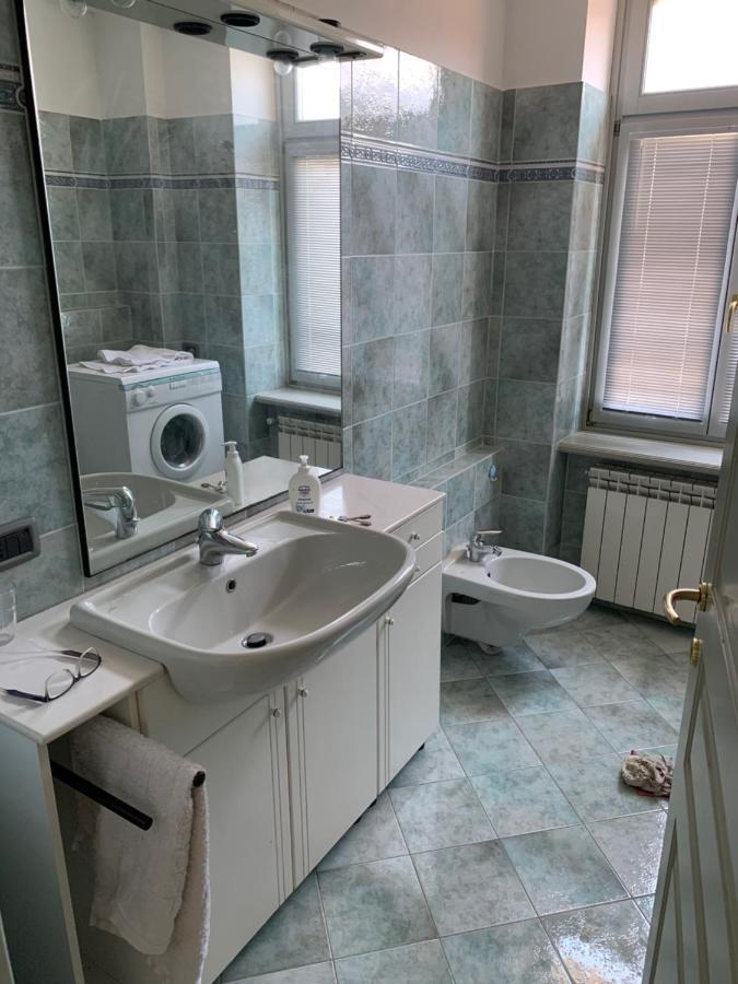 Ferienwohnung Palazzo Clerici Luino Exterior foto