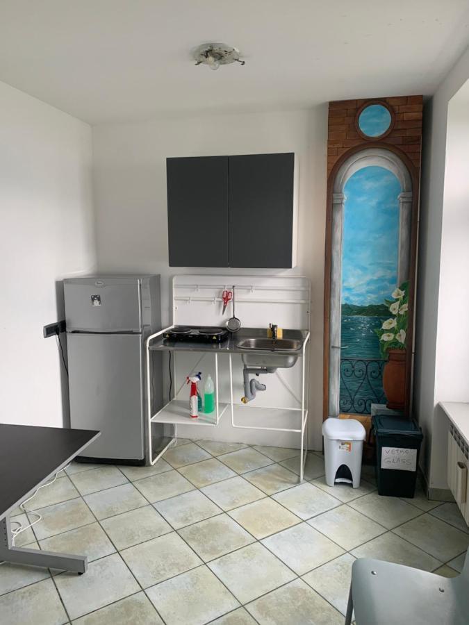 Ferienwohnung Palazzo Clerici Luino Exterior foto