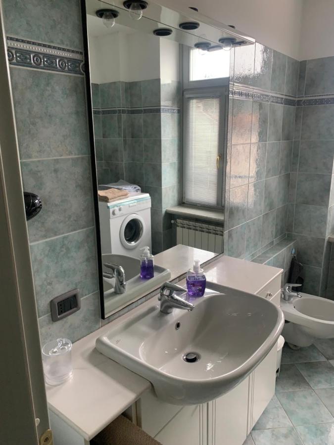 Ferienwohnung Palazzo Clerici Luino Exterior foto