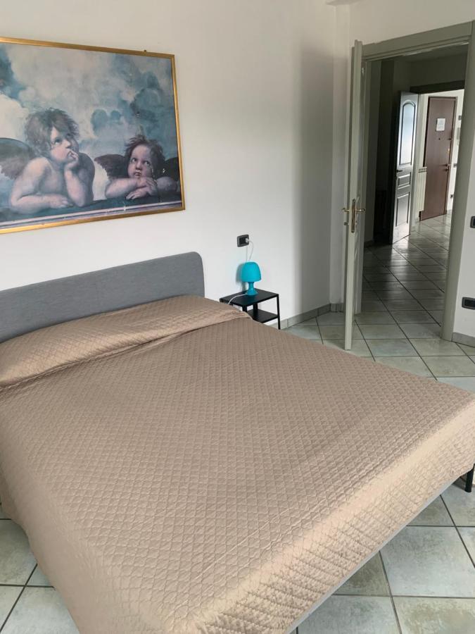 Ferienwohnung Palazzo Clerici Luino Exterior foto